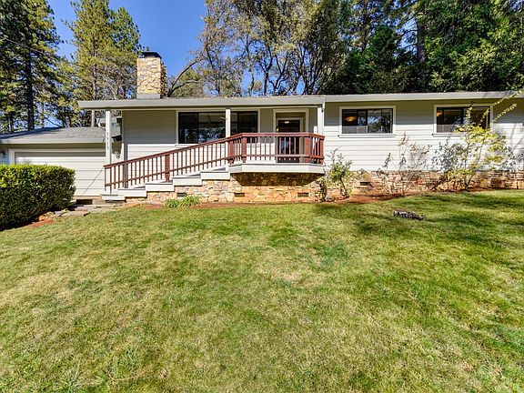 3rd image of 3983 Valley Vista Dr