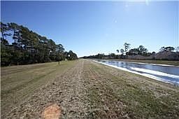 3rd image of 703 Aweigh Dr