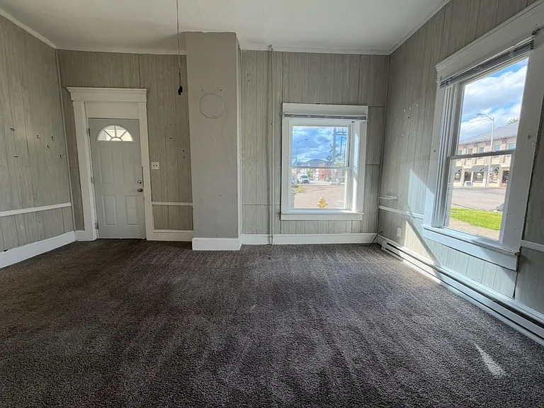 304 E Main St #3 — Photo 6