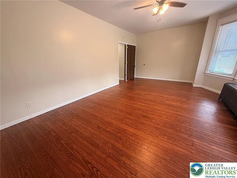 628 Hanover Ave #2 — Photo 15