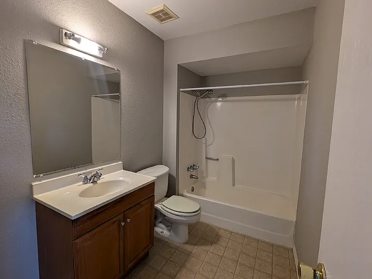1825 Kendall St #207 — Photo 11