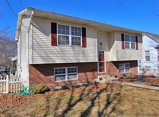 624 Greensferry Rd, Jackson, MO 63755