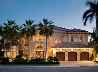 686 Hermitage Cir, Palm Beach Gardens, FL 33410