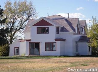 10504 Road E14, Prairie View, KS 67664