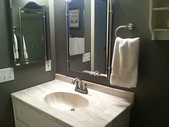 3rd image of 19115 Ballinger Way NE APT 101
