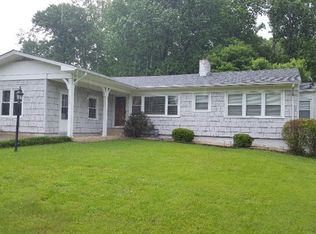 709 Windsor Ln, Martinsville, VA 24112
