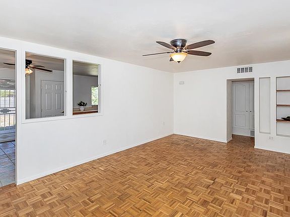 4th image of 208 E Palo Verde St