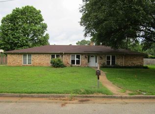 1601 Ferndale St, Longview, TX 75604