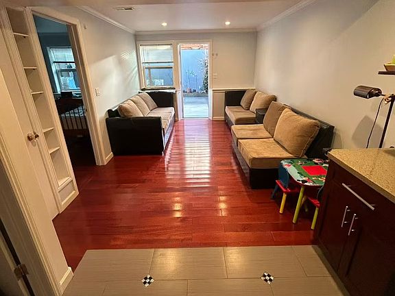 Furnished or unfurnished are up to the tenant