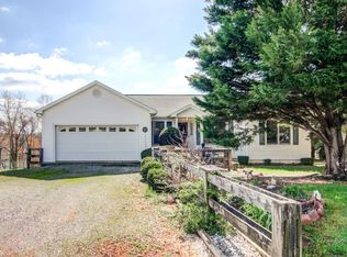 3880 Hales Ford Rd, Moneta, VA 24121
