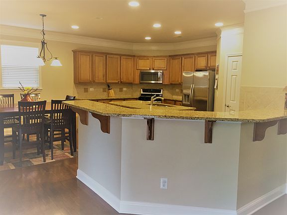 2nd image of 854 Autry Oak Ct