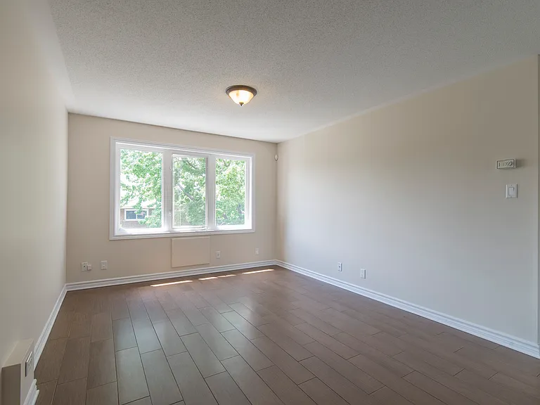 1662 Russell Rd — Photo 6
