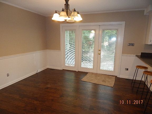 2nd image of 133 Peach Valley Dr