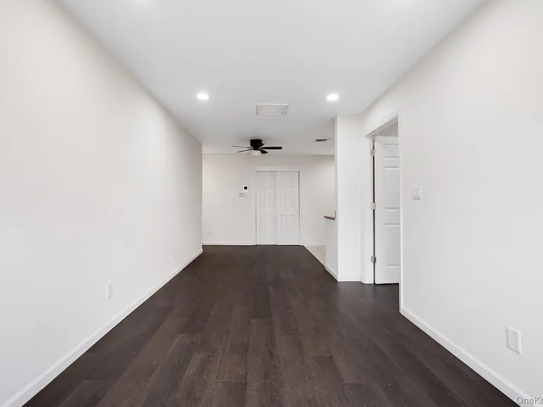 3 Charles Ln #2B — Photo 9
