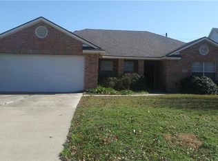 104 E Park St, Little Elm, TX 75068