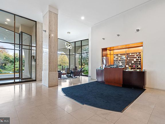4th image of 301 N Beauregard St APT 307