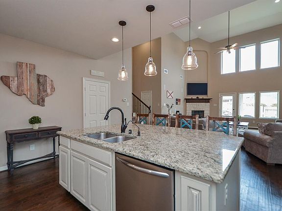 5th image of 3511 Big Hickory Ct