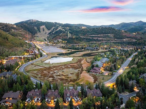 2nd image of 1955 Deer Valley Dr N #201