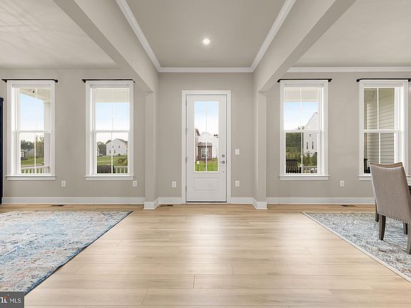 5th image of 15613 Althea Ln