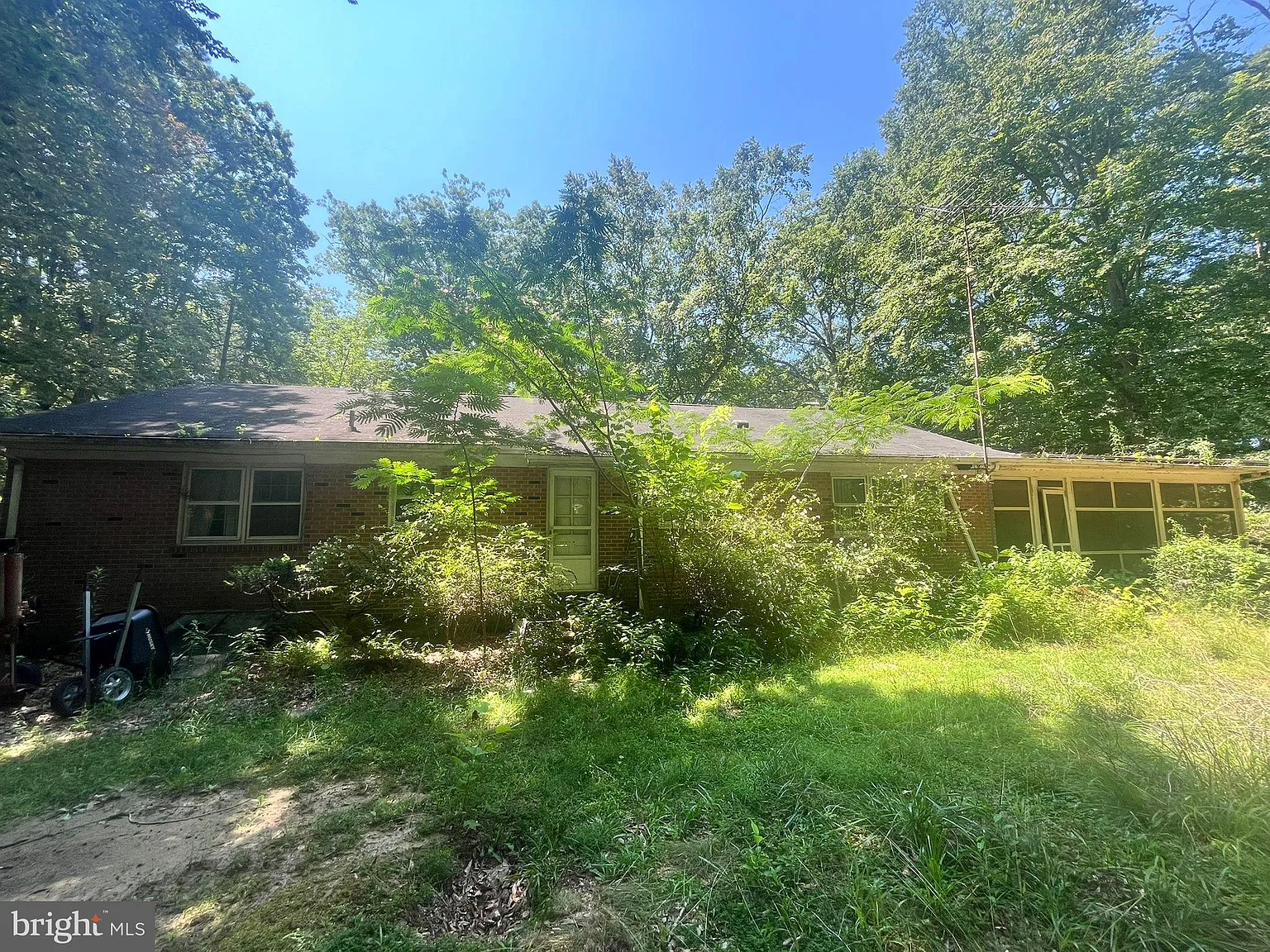 253 White Marsh Rd photo 1