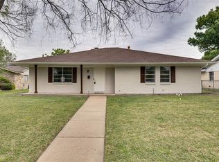 1709 Acosta St, Grand Prairie, TX 75051
