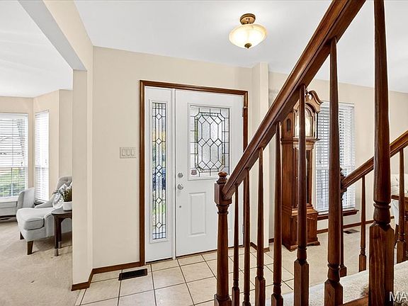 3rd image of 16559 Thunderhead Canyon Ct