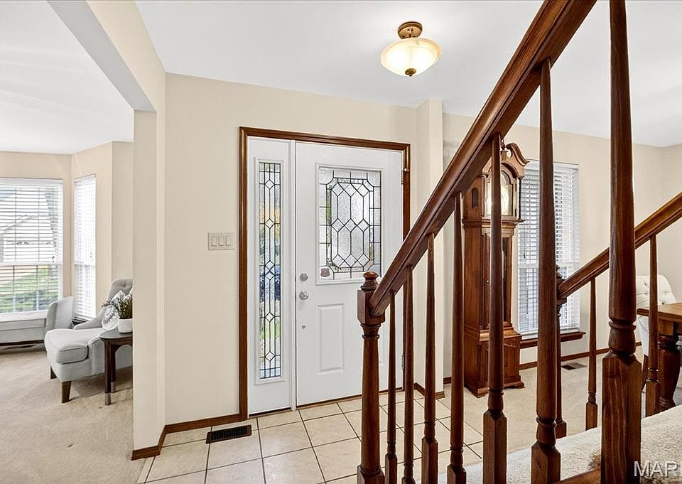 16559 Thunderhead Canyon Ct, Ballwin, MO 63011 | Zillow