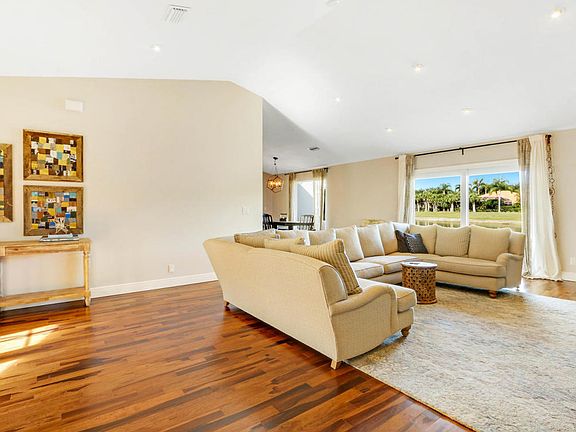3rd image of 6869 Big Cypress Dr