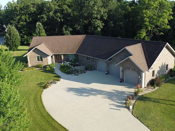 300 Oak Valley Dr