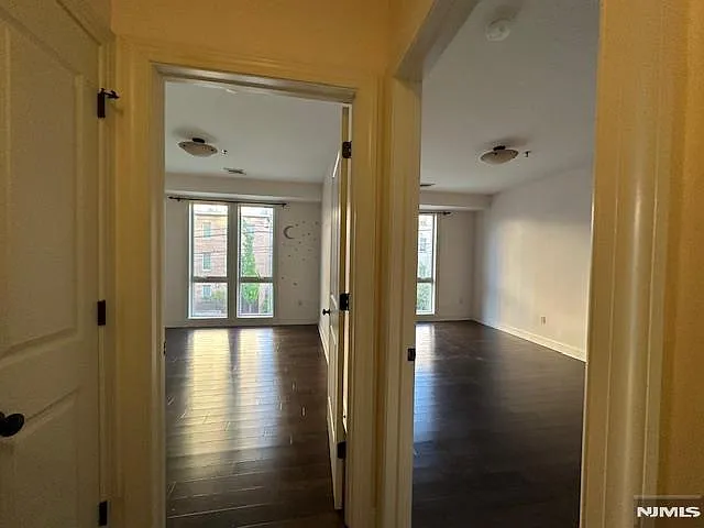 255 Laird Ave #6 — Photo 18
