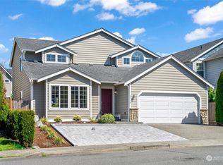 4318 NE 2nd Ct, Renton, WA 98059