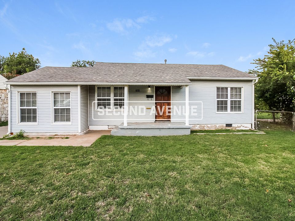 1st image of 4521 SE 28th St