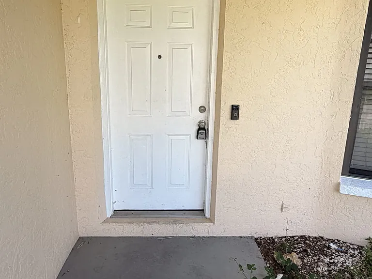 1474 Dewitt St — Photo 31
