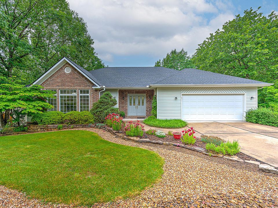 1st image of 47 Sidlaw Hills Dr
