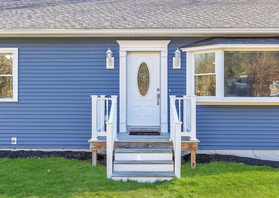 249 Ware St, Palmer, MA 01069 Zillow