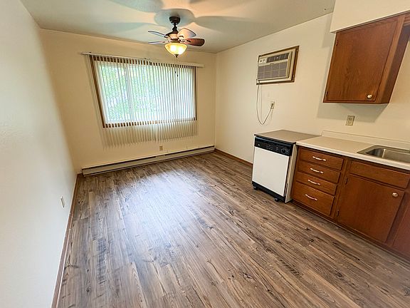 2nd image of 1817 Arlene Pl