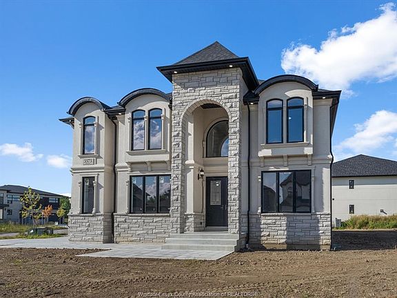 3rd image of 3553 Fiorina St