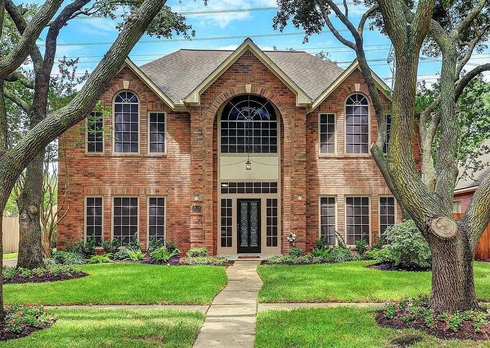 1st image of 1418 N Medio River Cir
