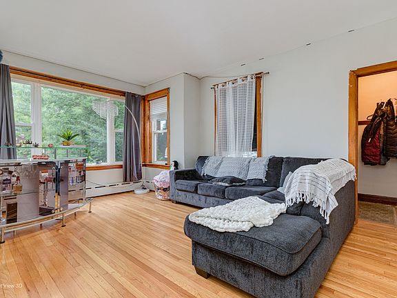 2nd image of 2725 N McVicker Ave
