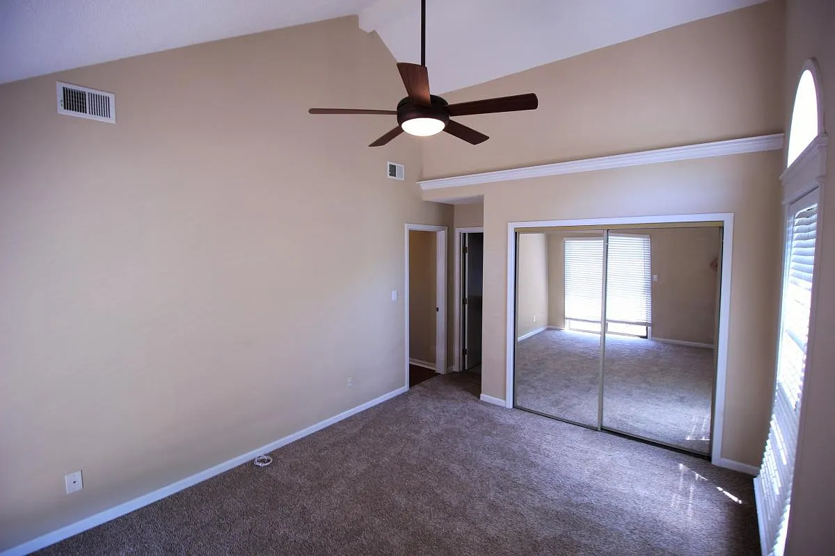 12027 W 58th Place — Photo 4