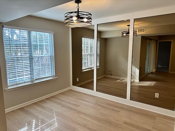 4th image of 20205 Shipley Ter APT 202