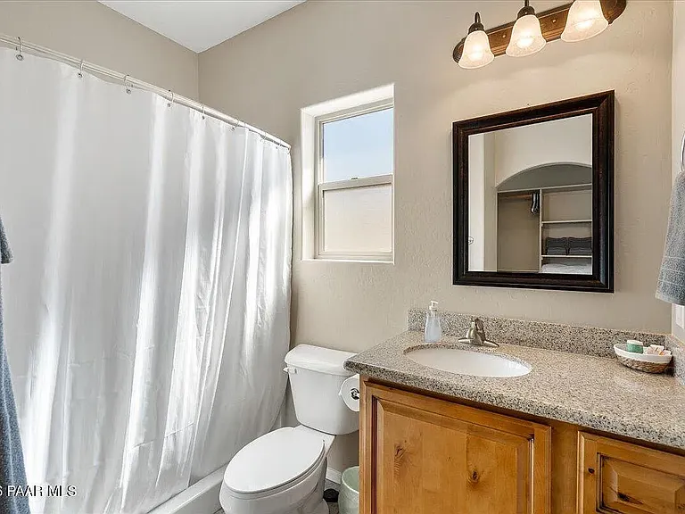 4679 N Viewpoint Dr #2 — Photo 10