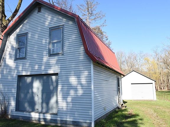 2nd image of 1149 Willow St