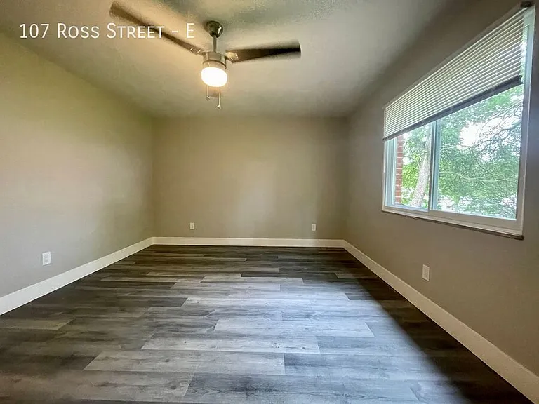 107 Ross St #E — Photo 2