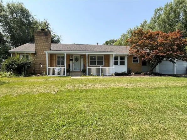 603 E Walnut St, Shelbina, MO 63468
