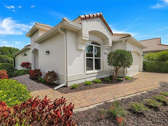 3rd image of 199 Vista LN