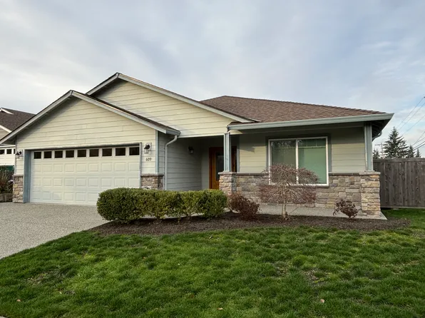 609 142nd St SW, Lynnwood, WA 98087
