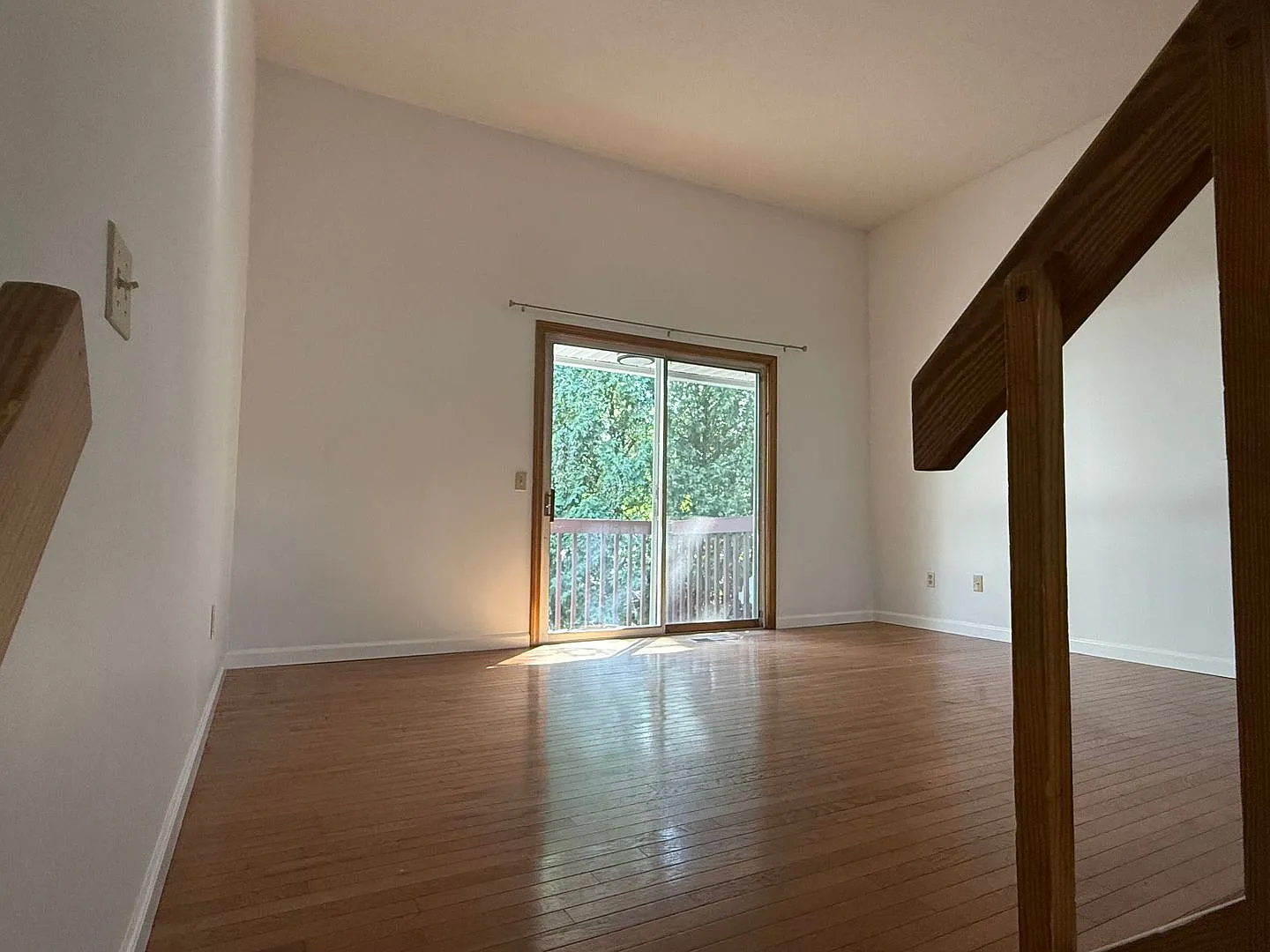 For Rent 2 bedroom, 1 bath — Photo 3