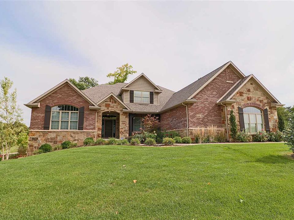 1st image of 6306 Woodfield Dr
