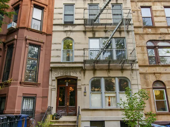 414 3rd Street image 1 of 4